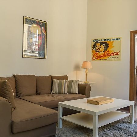 Palazzo Borghese Lovely Flat Рим Экстерьер фото