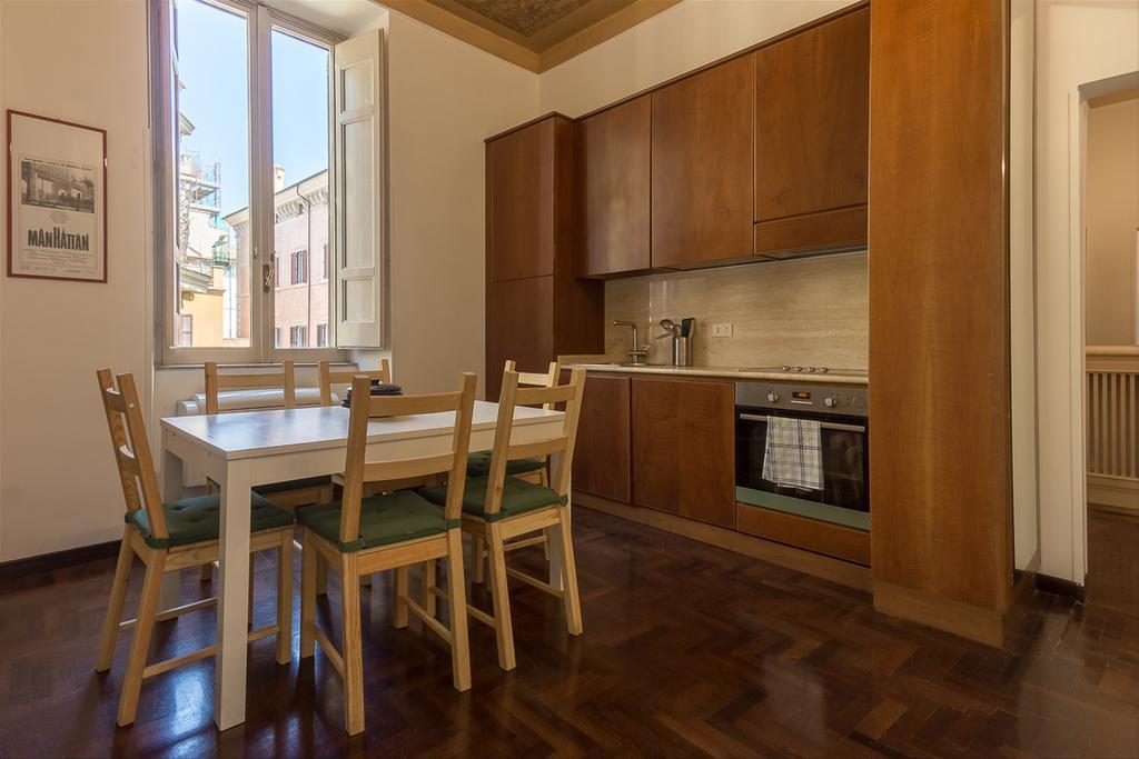 Palazzo Borghese Lovely Flat Рим Экстерьер фото